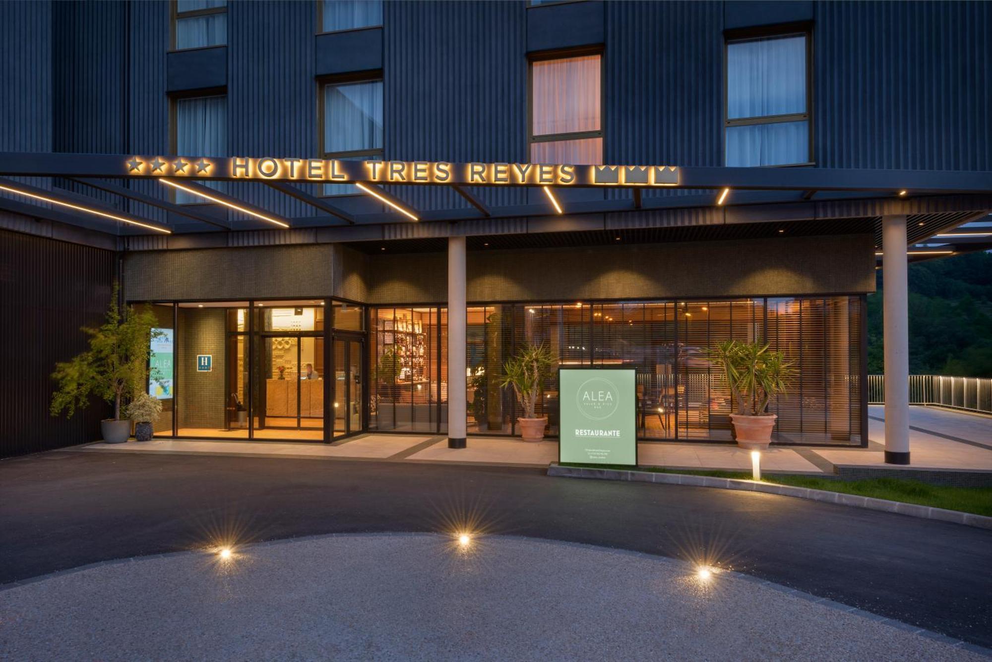 Hotel Tres Reyes Saint-Sébastien Extérieur photo