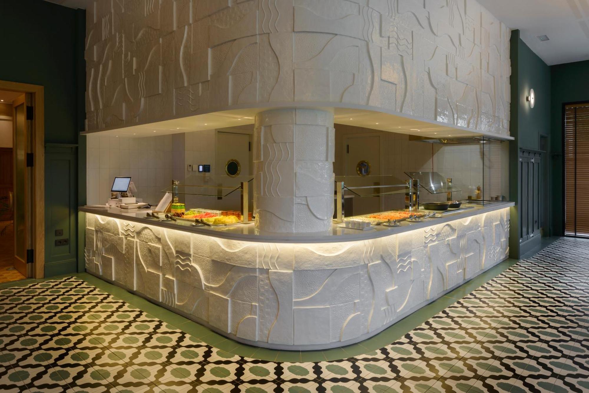 Hotel Tres Reyes Saint-Sébastien Extérieur photo