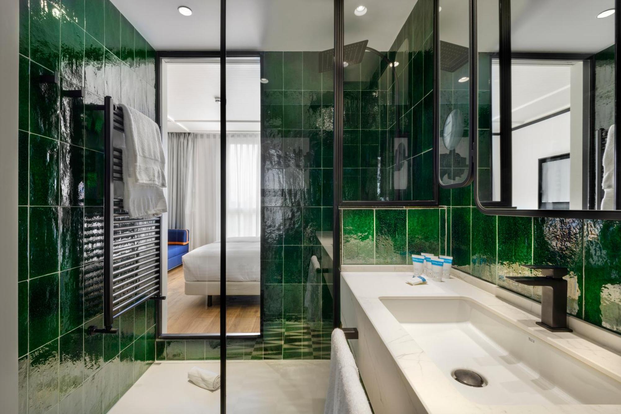 Hotel Tres Reyes Saint-Sébastien Extérieur photo
